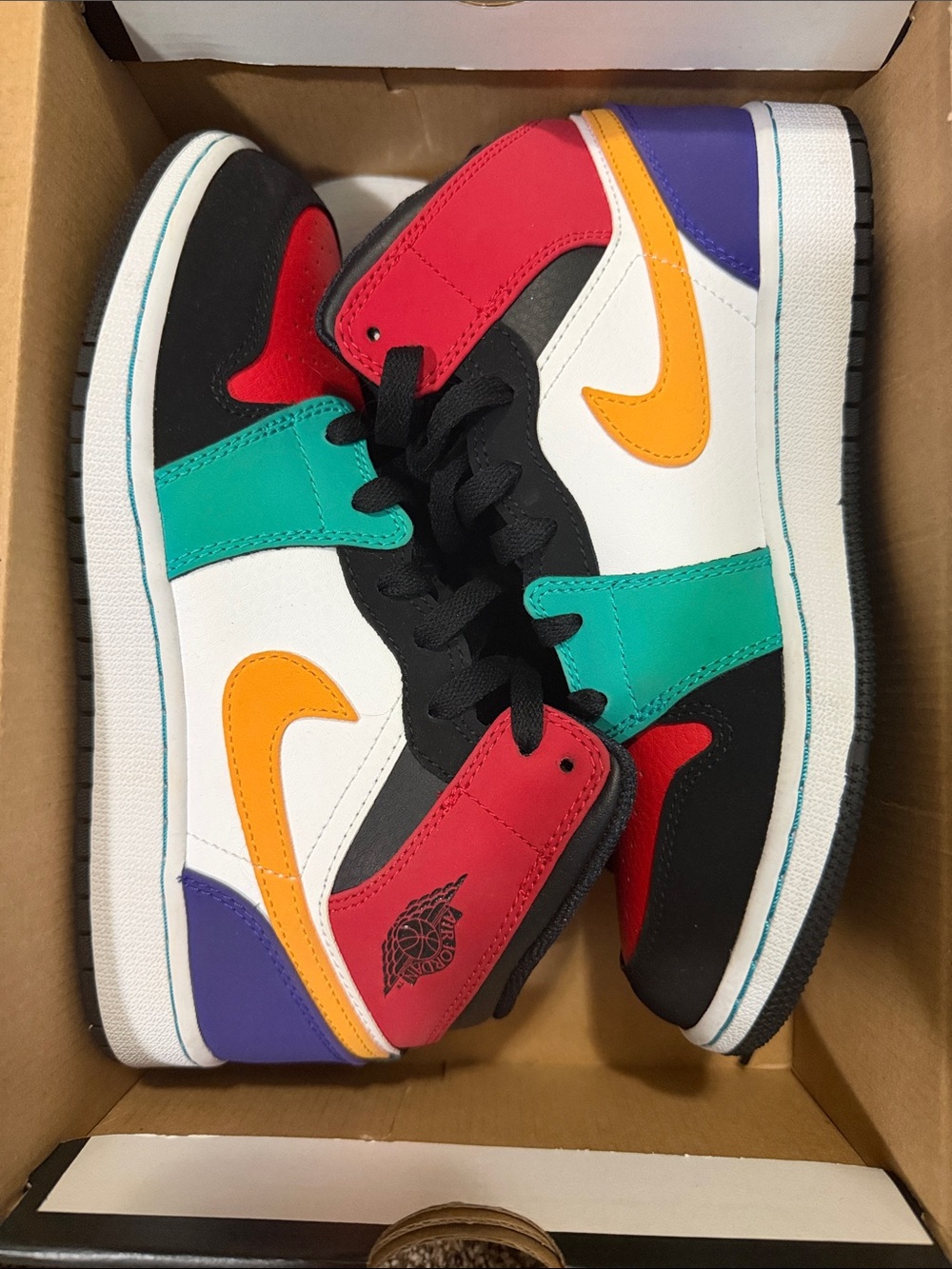 RARE AIR JORDAN 1 MID MULTI COLOR